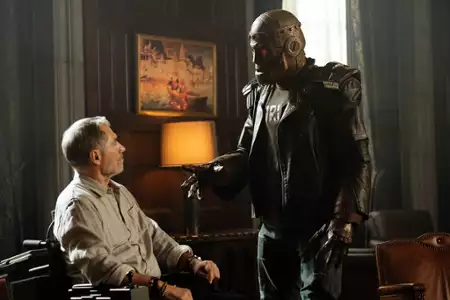 Doom Patrol - galeria zdjęć - filmweb