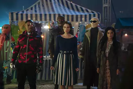 Doom Patrol - galeria zdjęć - filmweb