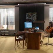 Industry - galeria zdjęć - filmweb