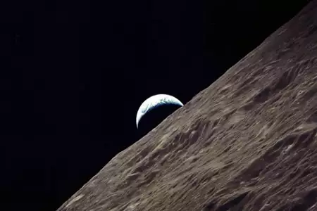 In the Shadow of the Moon - galeria zdjęć - filmweb