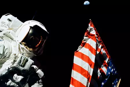 In the Shadow of the Moon - galeria zdjęć - filmweb