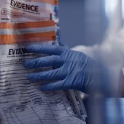 How to Fix a Drug Scandal - galeria zdjęć - filmweb