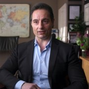 How to Fix a Drug Scandal - galeria zdjęć - filmweb