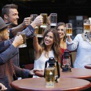 The Bachelor - galeria zdjęć - filmweb