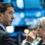 Intelligence - galeria zdjęć - filmweb