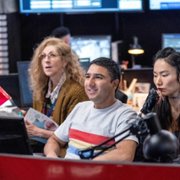 Intelligence - galeria zdjęć - filmweb