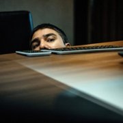 Intelligence - galeria zdjęć - filmweb