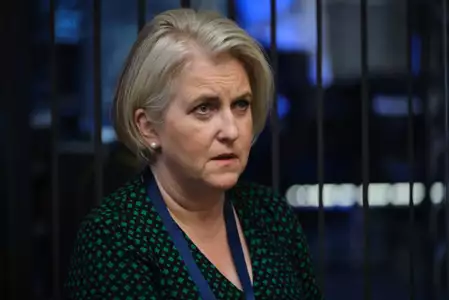 Asy wywiadu - galeria zdjęć - filmweb