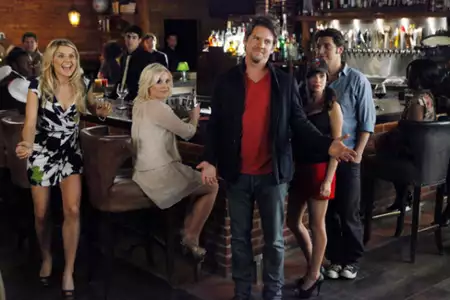 Happy Endings - galeria zdjęć - filmweb