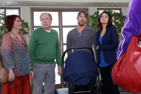 Happy Endings - galeria zdjęć - filmweb