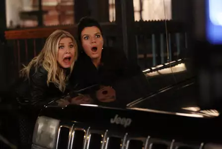 Happy Endings - galeria zdjęć - filmweb