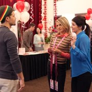 Happy Endings - galeria zdjęć - filmweb