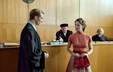 Labirynt kłamstw - galeria zdjęć - filmweb