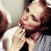 Switch: Trudno być kobietą - galeria zdjęć - filmweb