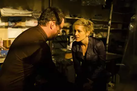 Continuum: Ocalić przyszłość - galeria zdjęć - filmweb