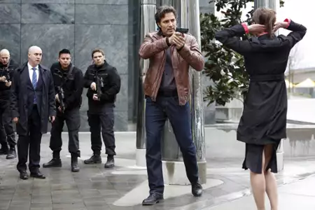 Continuum: Ocalić przyszłość - galeria zdjęć - filmweb
