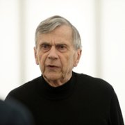 Continuum: Ocalić przyszłość - galeria zdjęć - filmweb