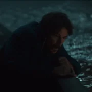 Below - galeria zdjęć - filmweb
