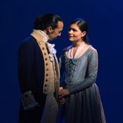 Hamilton - galeria zdjęć - filmweb