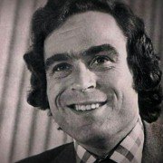 Conversations with a Killer: The Ted Bundy Tapes - galeria zdjęć - filmweb
