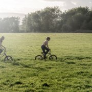 Zdążyć przed zmrokiem - galeria zdjęć - filmweb