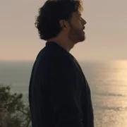 Find Me Falling - galeria zdjęć - filmweb