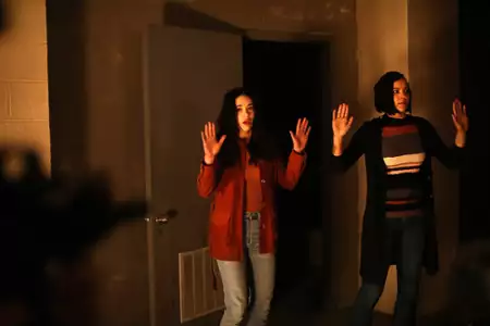 Potwór z bagien - galeria zdjęć - filmweb