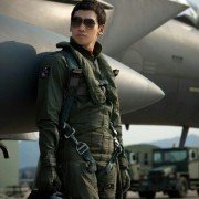 R2B: Ri-teon-too-be-i-seu - galeria zdjęć - filmweb