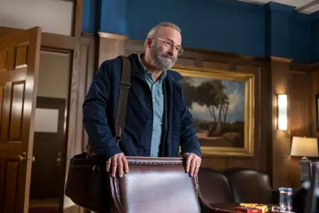 Szczęściarz Hank - galeria zdjęć - filmweb