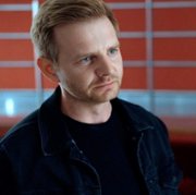 Opiekun - galeria zdjęć - filmweb