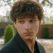Regretting You - galeria zdjęć - filmweb