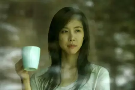 Gisaeng Ryung - galeria zdjęć - filmweb