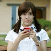 Gisaeng Ryung - galeria zdjęć - filmweb