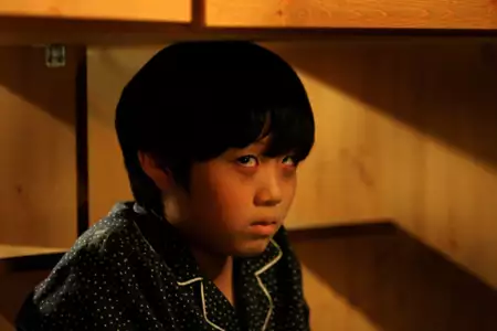 Gisaeng Ryung - galeria zdjęć - filmweb