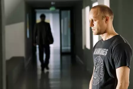 Fala - galeria zdjęć - filmweb
