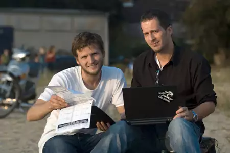 Fala - galeria zdjęć - filmweb