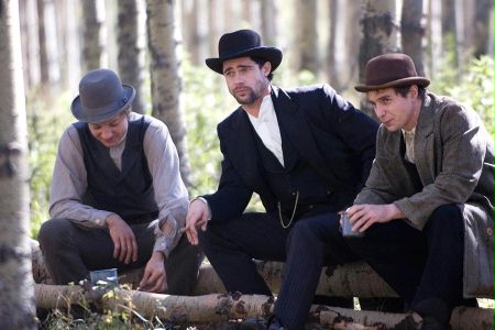 Recenzja Zab&oacute;jstwo Jesse&#39;ego Jamesa przez tch&oacute;rzliwego Roberta Forda