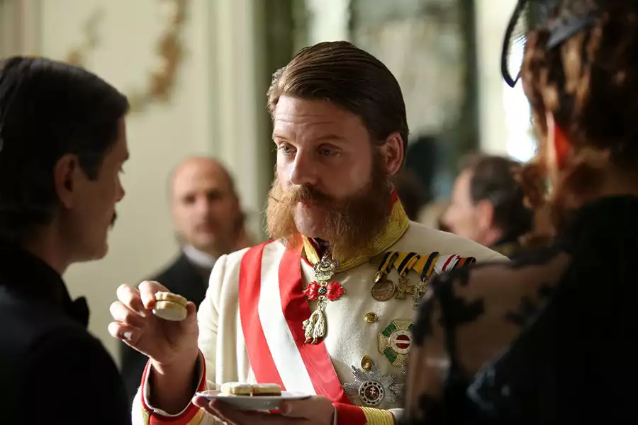 Miłość i hazard - galeria zdjęć - filmweb