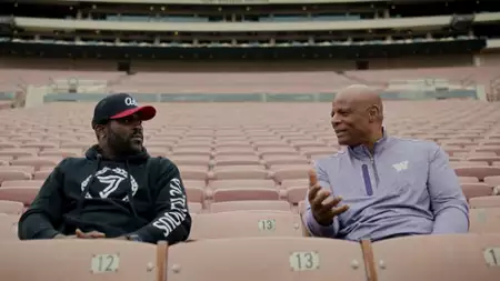 Evolution of the Black Quarterback - galeria zdjęć - filmweb