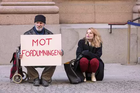 Miłość i anarchia - galeria zdjęć - filmweb