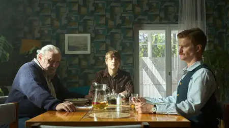 Wojna zastępcza - galeria zdjęć - filmweb