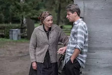 Stulecie Winnych - galeria zdjęć - filmweb