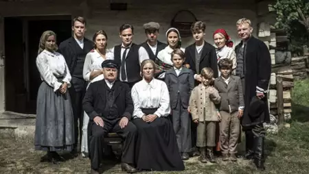 Stulecie Winnych - galeria zdjęć - filmweb