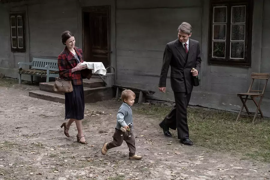 Stulecie Winnych - galeria zdjęć - filmweb