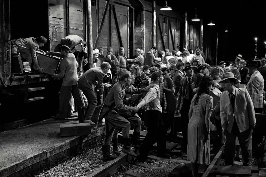 Na skrzyżowaniu wichrów - galeria zdjęć - filmweb