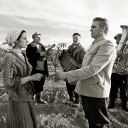 Na skrzyżowaniu wichrów - galeria zdjęć - filmweb