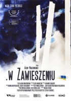 plakat filmu W zawieszeniu