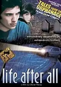 Plakat filmu Carnets d'ados - La vie quand même