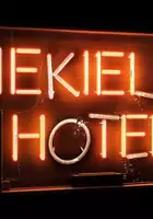 plakat - Piekielny Hotel (2015)