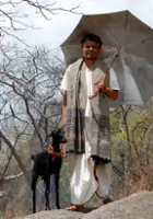 Vimla Raje Deshpande / Niepokalana koza